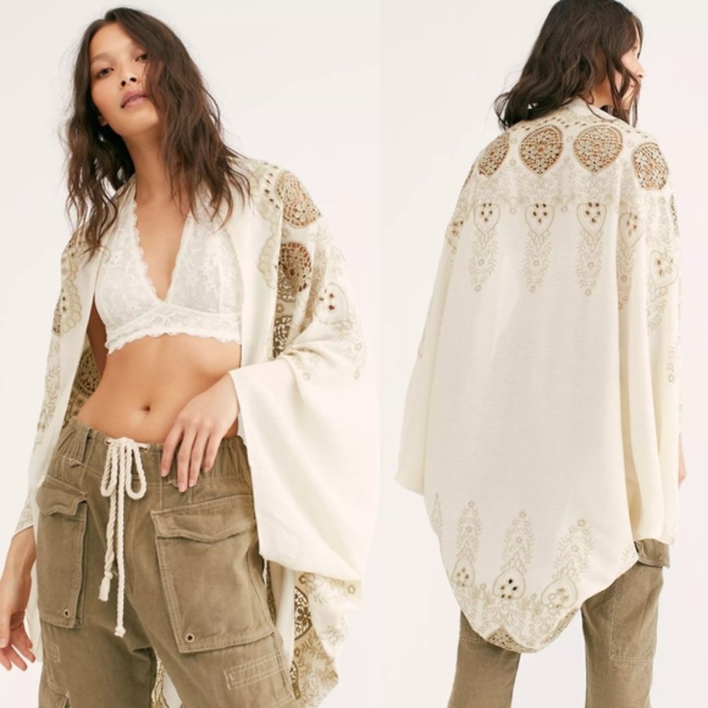 Free People Catania Embroidered Eyelet Kimono OS